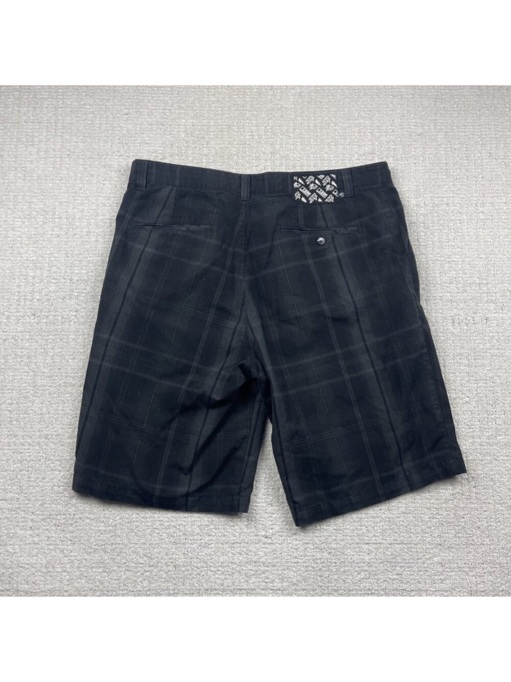 Y2K Lost Enterprises Shorts Mens Sz 38 Black Baggy Plaid Skater Chino Grunge